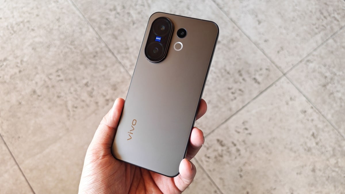 Vivo X200 FE